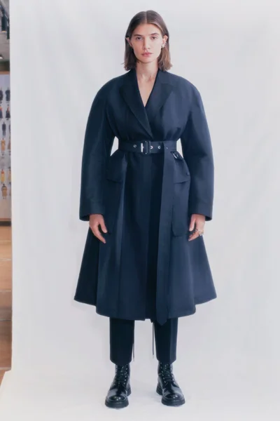 Look 16